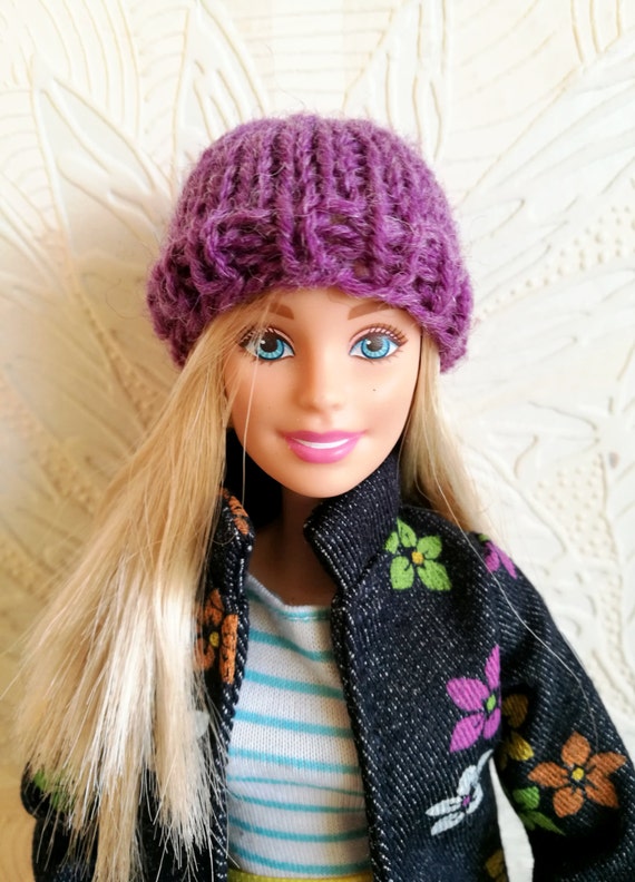 purple beanie outfit
