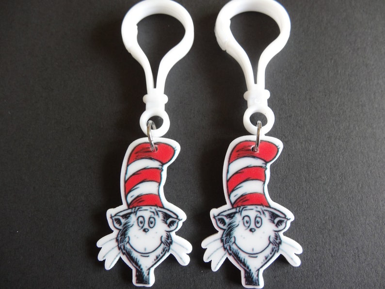 Dr. Seuss Cat in the hat Zipper Pull /Key Chain/Party Favors/ image 6