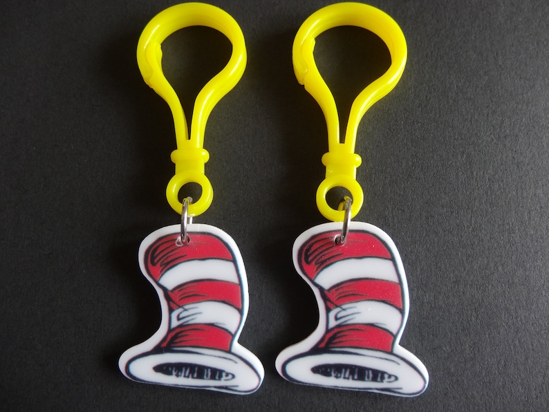 Dr. Seuss Cat in the hat Zipper Pull /Key Chain/Party Favors/ image 5