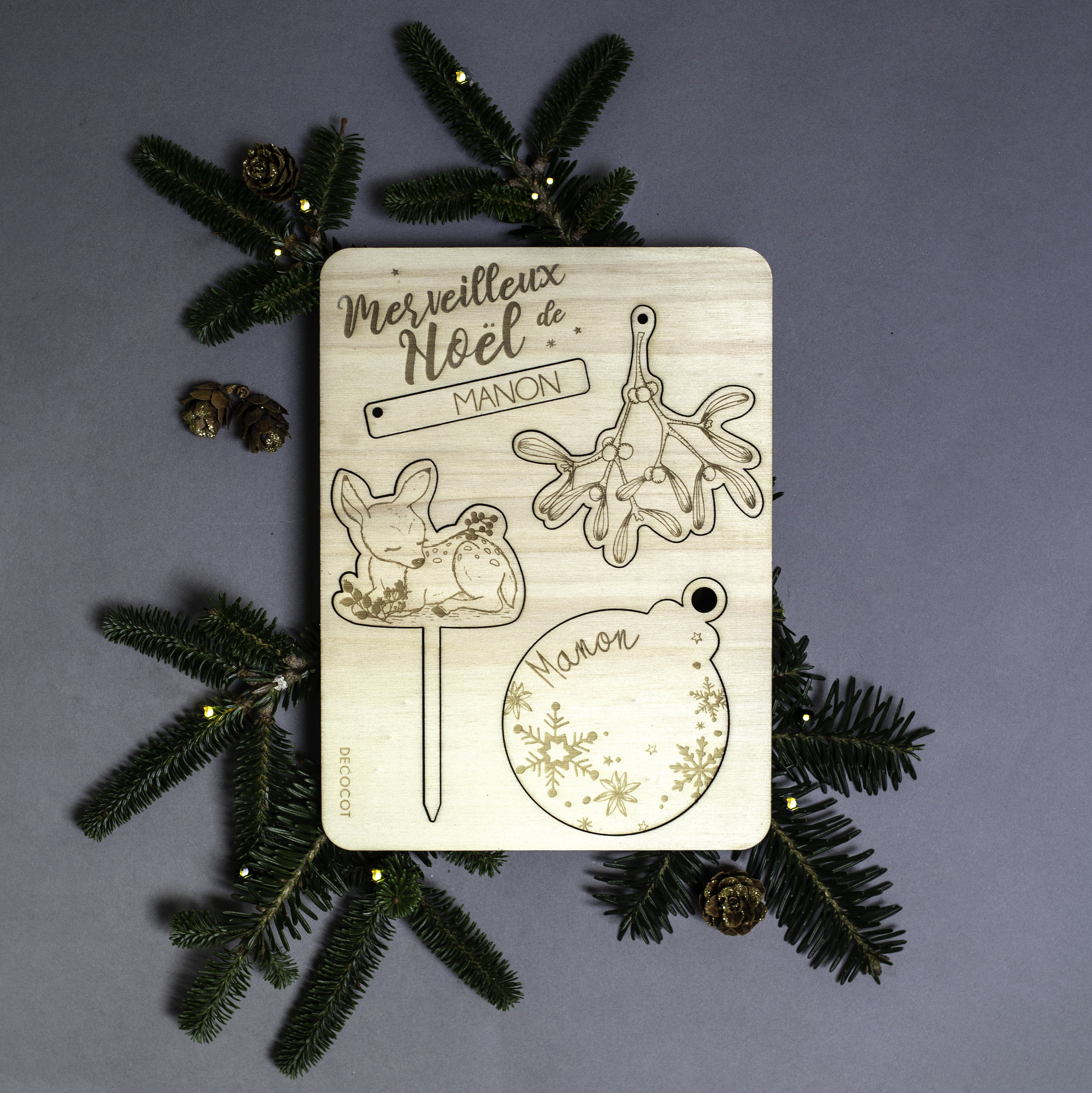 Kit Décorations de Noël Personnalisées - Ornement Personnalisé, Cake Toper Bûche, Suspensions Sapin,