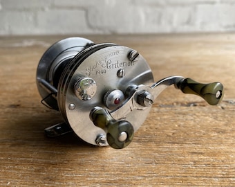 Shakespeare Criterion Fishing Reel