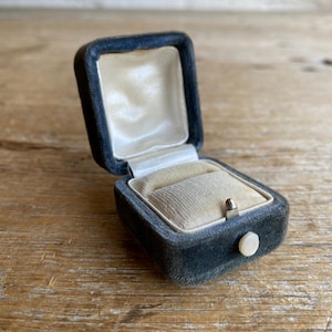 Ring Box