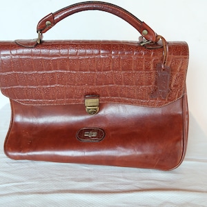 Leather bag El Campero, made in Italy with a fine grain leather, approx. 1995.
