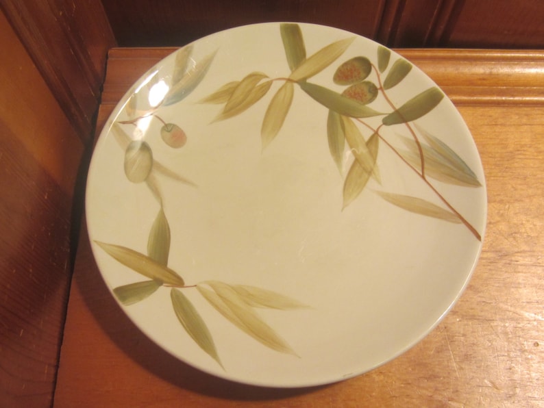 Set of 2 Home Target Ceramic Stoneware 8.5 SaladBread Plate Olive Branches Thick and Heavy