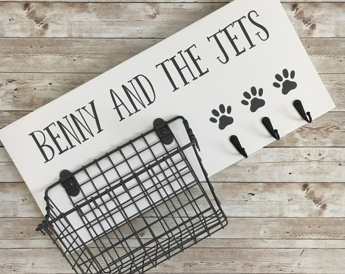 Dog Leash Hook and Basket Sign Combo | Custom Dog Name sign with attached basket and leash hooks | Pet Leash and Snack Holder