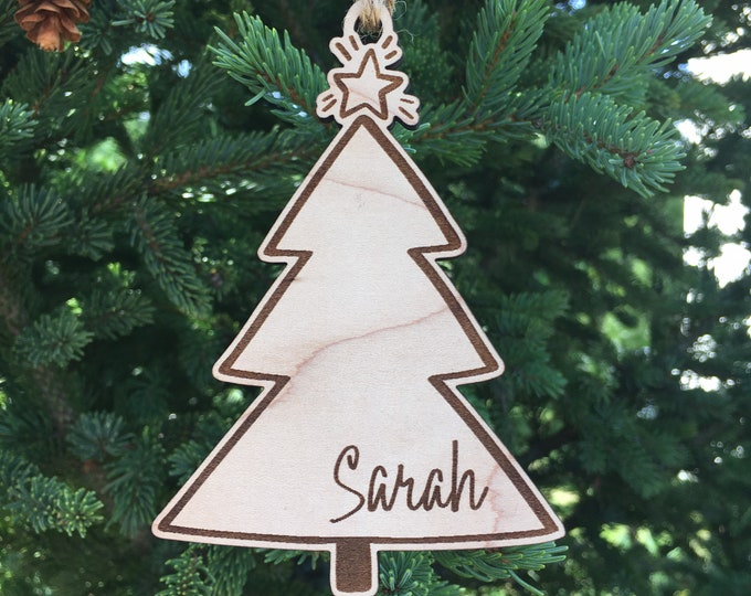 Personalized Christmas Gift Tag Ornament | Name Tree Ornament | Classmate Student Gift Ornament | Grandparent Gift  | Holiday Plate Name Tag