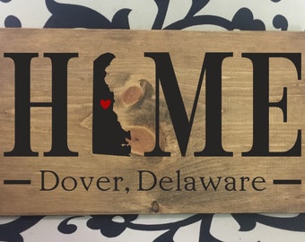 Delaware Home State Wood Sign: Customized Town Decor