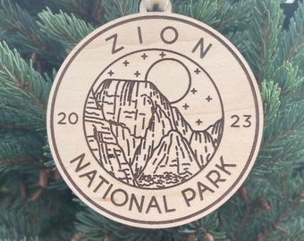 Ornement du parc national de Zion | Ornement de parc américain | Noël 2024 | Ornement de voyage d’aventure | Souvenirs du parc national