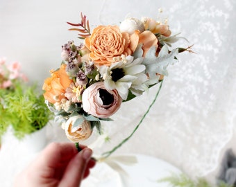 Bridal flower crown, Wedding floral hairpiece, Summer wedding crown, Pastel flower crown, Bridesmaid headpiece, Beige wedding accessory