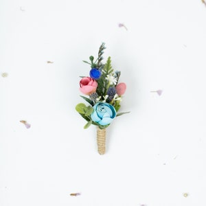 Flower button hole, Man flower boutonniere, Blue flower boutonniere, Wedding floral boutonniere, Groomsman buttonhole, Rustic boutonniere