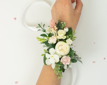 Rustic wrist corsage, Prom corsage, Bridesmaid flower corsage, Blush wrist corsage, Wedding corsage, Bridal floral corsage, White  bracelet