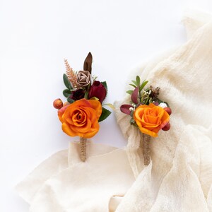 Boutonniere for men, Groomsmen buttonhole, Terracotta boutonniere, Rustic floral boutonniere, Men flower boutonniere, Orange boutonniere