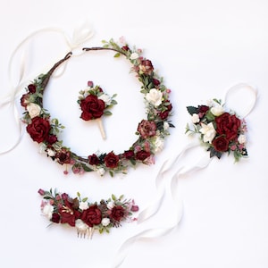 Ensemble d&#39;accessoires de fleurs de Marsala, boutonnière pour homme, peigne à cheveux fleur, corsage de poignet de demoiselle d&#39;honneur