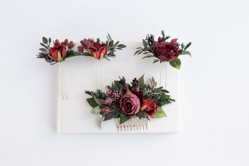 Burgundy floral comb Bridesmaid headpiece Boho flower comb Wedding accessories set Flower comb Burgundy floral clip Floral hair pins