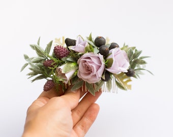 Lilac flower comb, Purple hair comb, Bridesmaid hair clip, Lavender comb, Mauve flower headpiece, Bridal floral hair comb, Flower girl comb