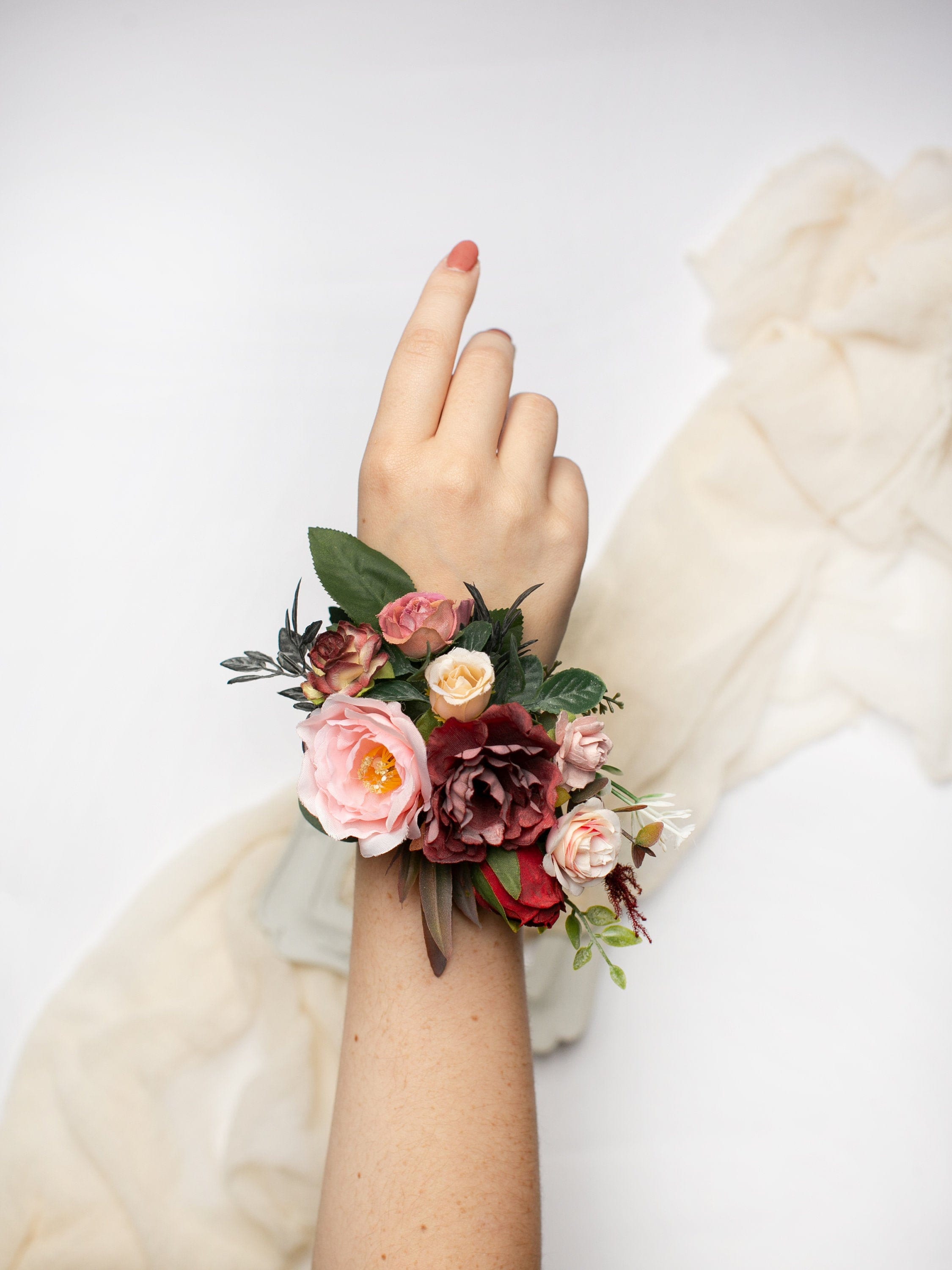 Burgundy and green bridal bracelet Flower wrist corsage for bridesmaid –  magaela