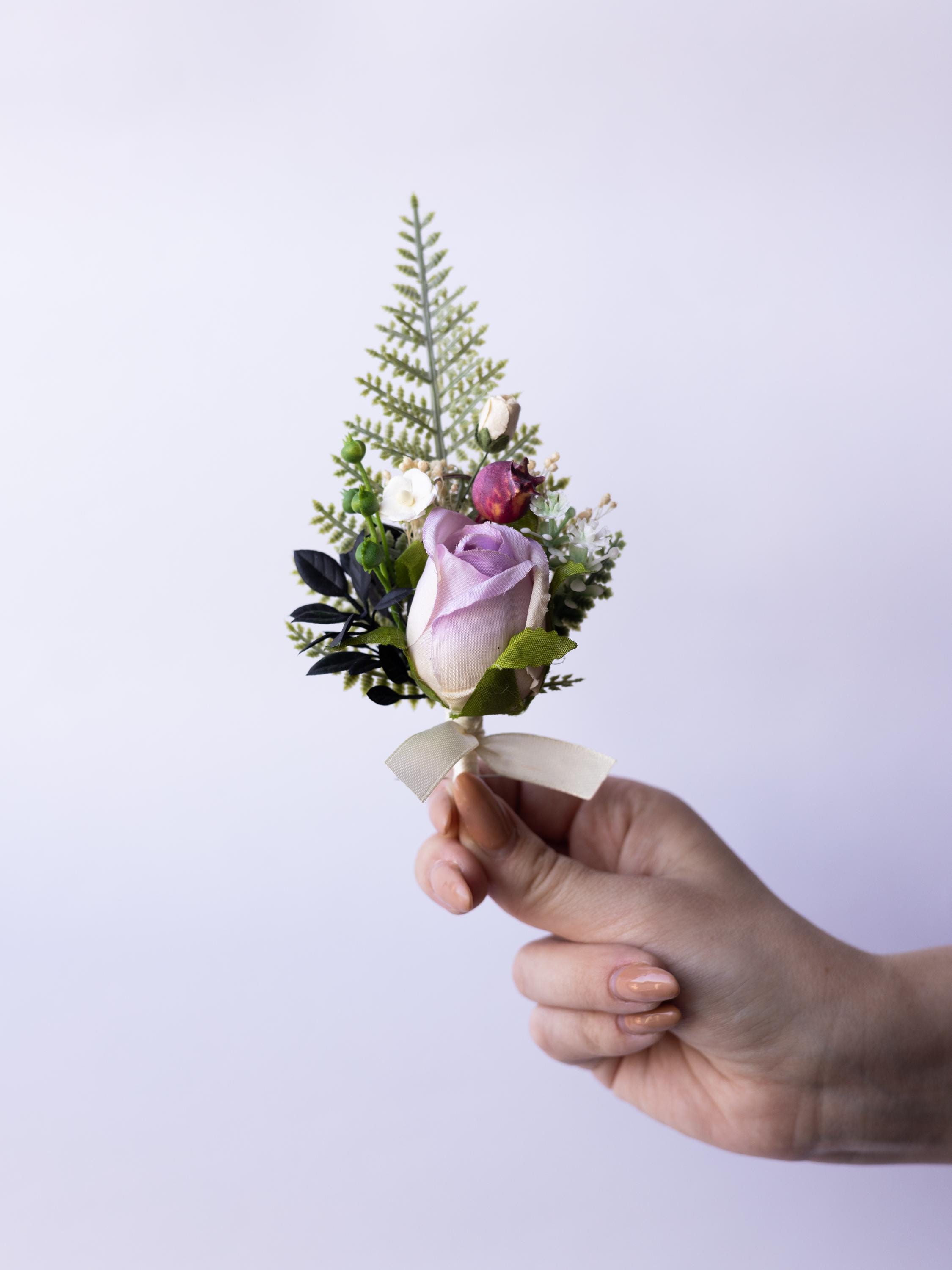 Handgelenk-Armband & Ansteck-Korsage Set – Lila Kunstblumen, Für Hochzeit & Ball