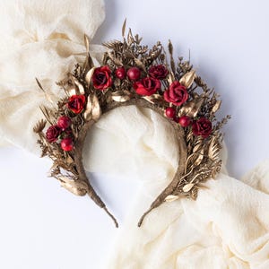 Gold Haarreif Blätter, Gothic Accessoires, Goldkrone, Botanische Krone, Goldenes Boho Haarband, griechischer Brautkopfschmuck, Gold rote Blätterkrone