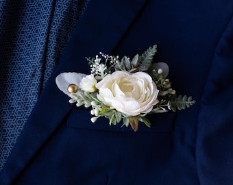 White pocket boutonniere Boho greenery wedding Groom boutonniere Homecoming flowers Gift for groom friend Rose fern custom wrist corsage