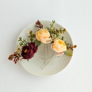 Épingles à cheveux fleur beige, pince à cheveux de mariée, épingles de mariage, épingles à cheveux rouge foncé, pinces à fleurs Bourgogne image 1