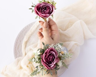 Dusty pink rose Boutonniere and wrist corsage Flowers for jacket Groom boho boutonniere Groomsmen gifts accessories for man Winter wedding