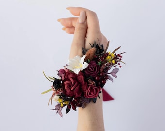 Burgundy Prom Corsage and Boutonniere Set, Wrist Corsage Bracelet, Burgundy Black Prom Flowers for Teen Couple
