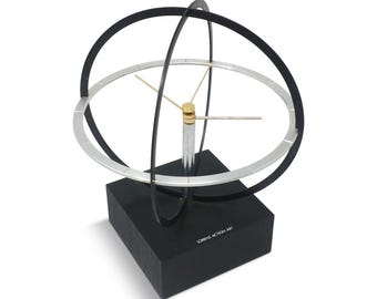 Vintage 1980s Lorenz Action Art Table/Wall Clock