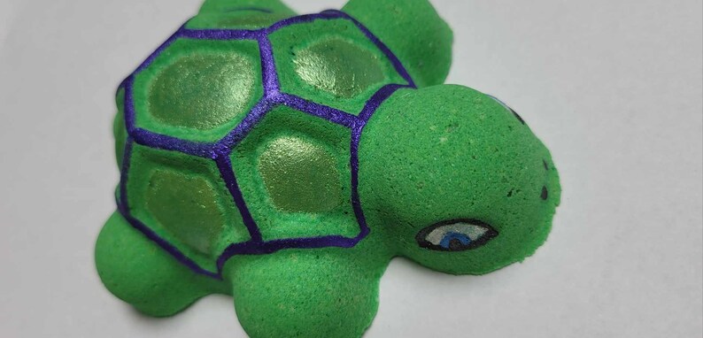 Turtle Shell Bomb Turtle Bath Bomb | Kid's Bath Bombs | Vegan | Cruelty Free | Self-care ...