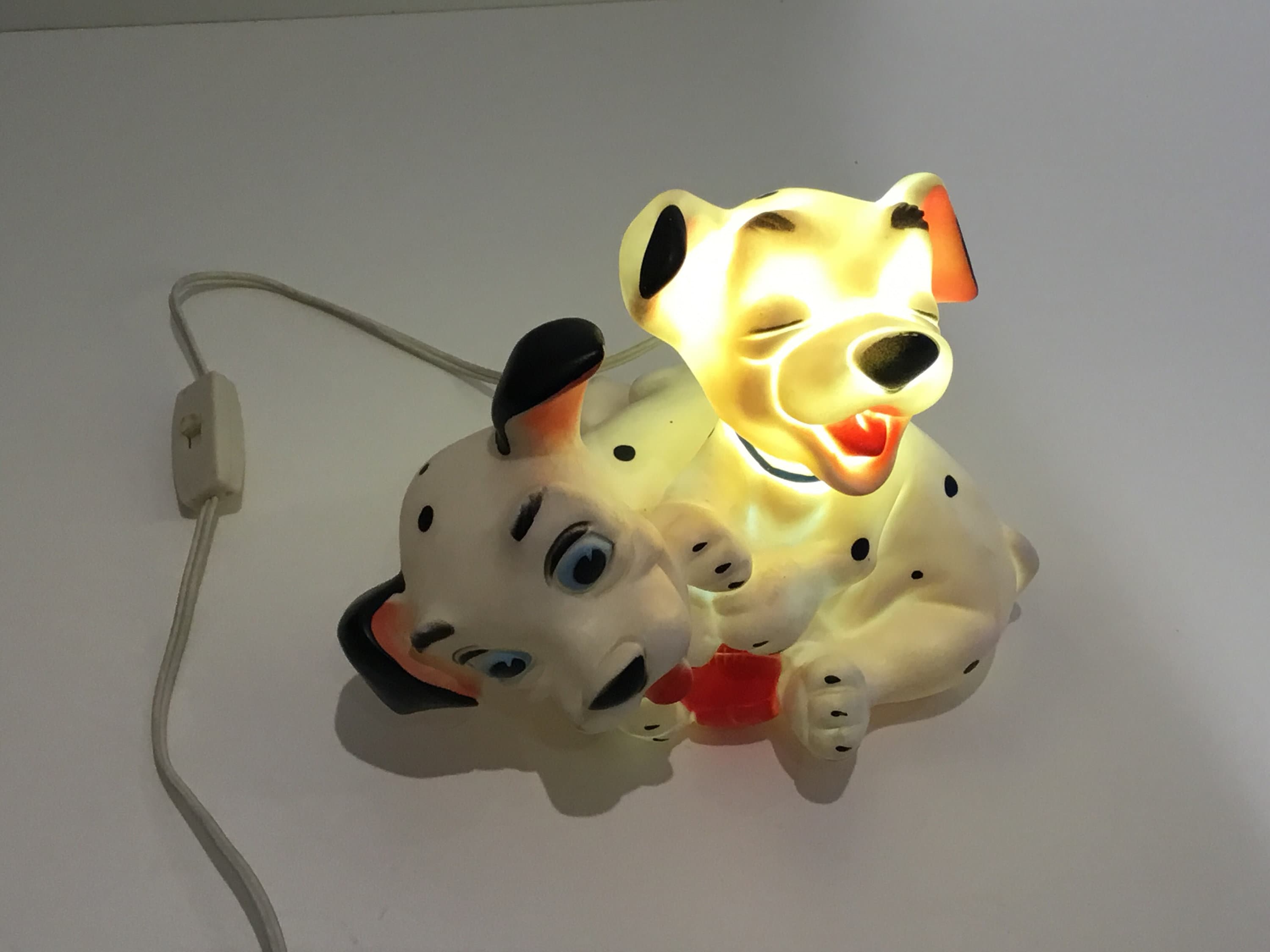 ヴィンテージ ディズニー ランプ | 1962年 101匹わんちゃん イタリア製 