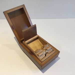 Carillon antico per sigarette (anni '20) realizzato in Svizzera
