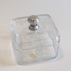 Hand-Cut Crystal Box With 800K Silver Knob