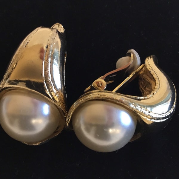 Authentiques boucles d'oreilles Chorange Paris (années 80)