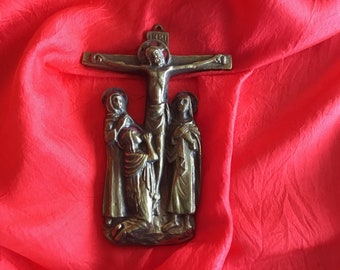 Crucifix en bronze de Dominique Piéchaud (années 1930) Fabriqué en France