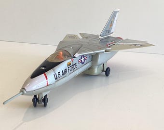 Avião Comercial Tin Toys Decada De 60/70 Vintage Mf107 | Parcelamento