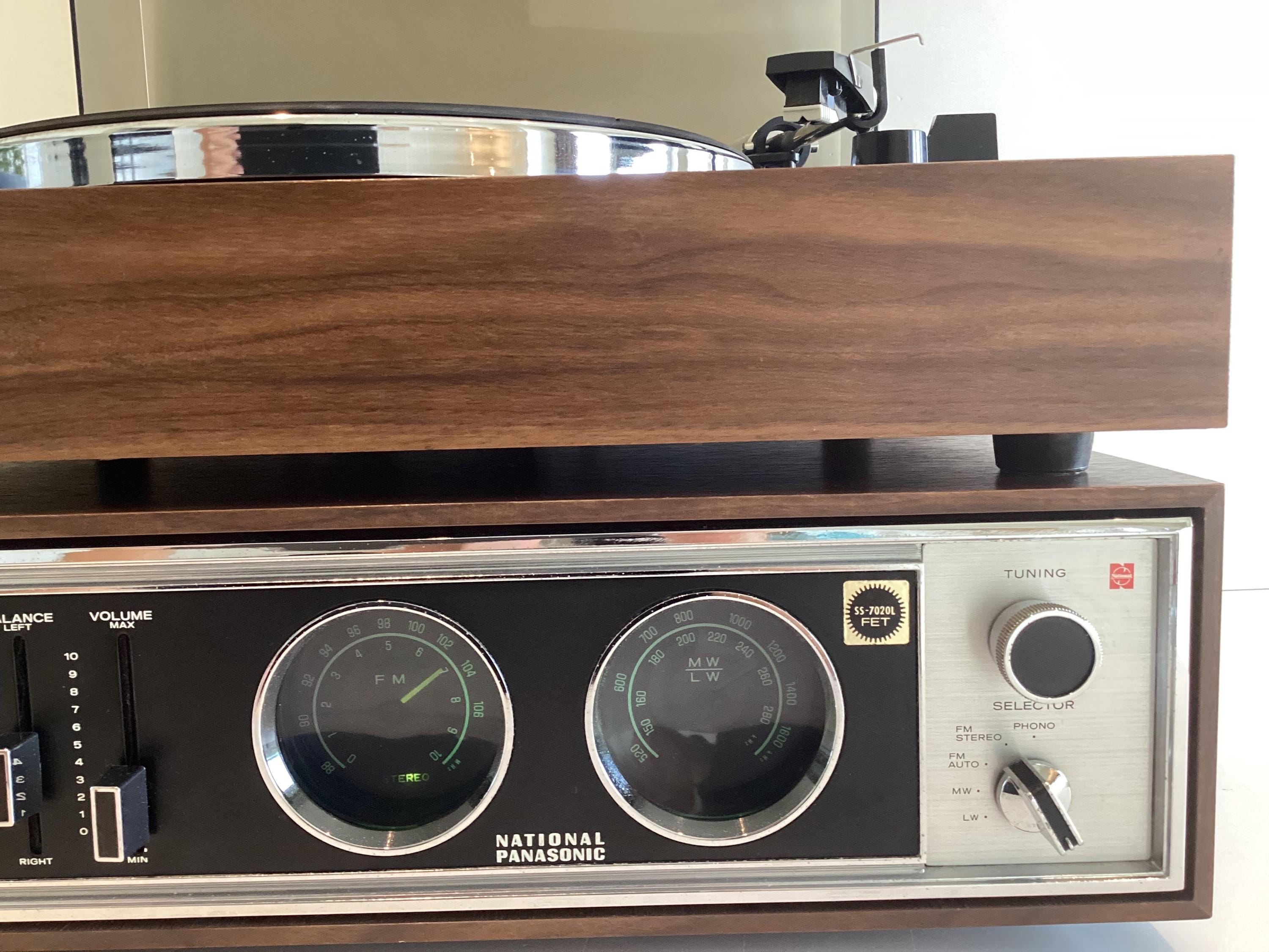Vintage Receiver National Panasonic SA-720 SL-720 (1971), Complete