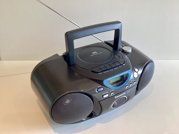 ヴィンテージラジカセ パナソニック RX-D19、CDラジオカセットステレオ