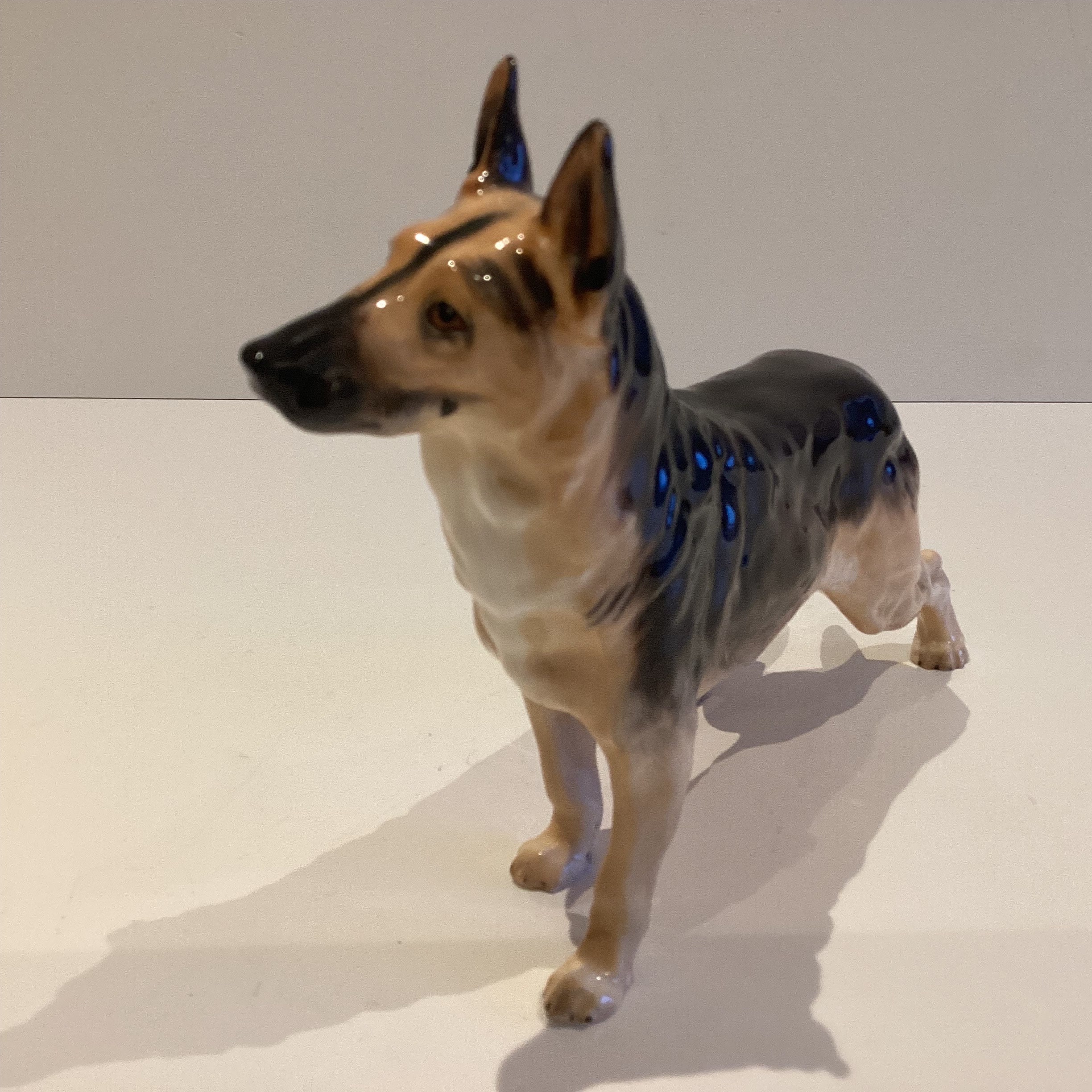 ヴィンテージ磁器製犬 | ロイヤルドルトン 1940年代 ジャーマン