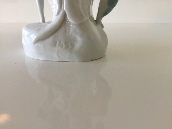 ヴィンテージドイツ製磁器 | 1930年代 手描きのフィギュア、番号2459