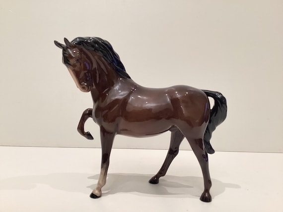 ヴィンテージ磁器製馬｜ロイヤルドルトン 1950年代 英国製置物 手描き