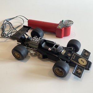 Schuco Lotus Ford 72 John Player Special, Remote Control