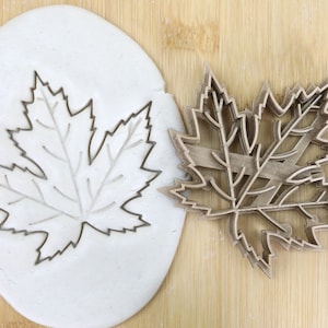 Diameter 5-10cm Leaf Maple Leaf/Japanese Aralia/Monstera/Fern/Cloverleaf Biscuit stamp/  Ausstechform cookie cutter Keksausstecher