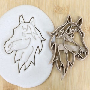 Diameter 5-10cm Horse/Horse Shoes/Riding Helmet/Horse Shield  cookie cutter  Ausstechform Keksausstecher