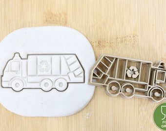 Diameter 5-10cm Garbage truck / Recycling Biscuit stamp /  cookie cutter  Ausstechform Keksausstecher