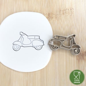 Diameter 5-10cm Vespa Biscuit stamp / cookie cutter /Ausstechform/Keksausstecher/Fondant/Keksstempel