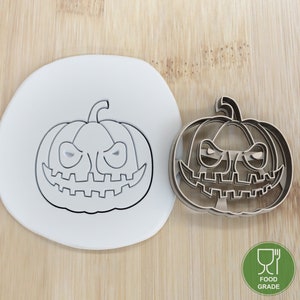 Diameter 5-10cm HALLOWEEN skull/pumpkin/spider/skeleton/owl/bat cookie cutter  Ausstechform Keksausstecher