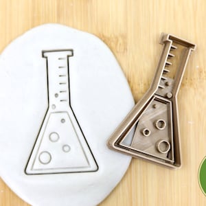 Diameter 5-10cm Labor/Chemie Pipette/Messbecher/Molekül/Thermometer/Stehkolben/Laborglas/Mikroskop/Erlenmeyer Keksausstecher cookie cutter