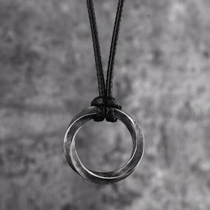 Men's Mobius Ring Pendant Oxidized Sterling Silver Circle Necklace for Men Women Couple Necklace