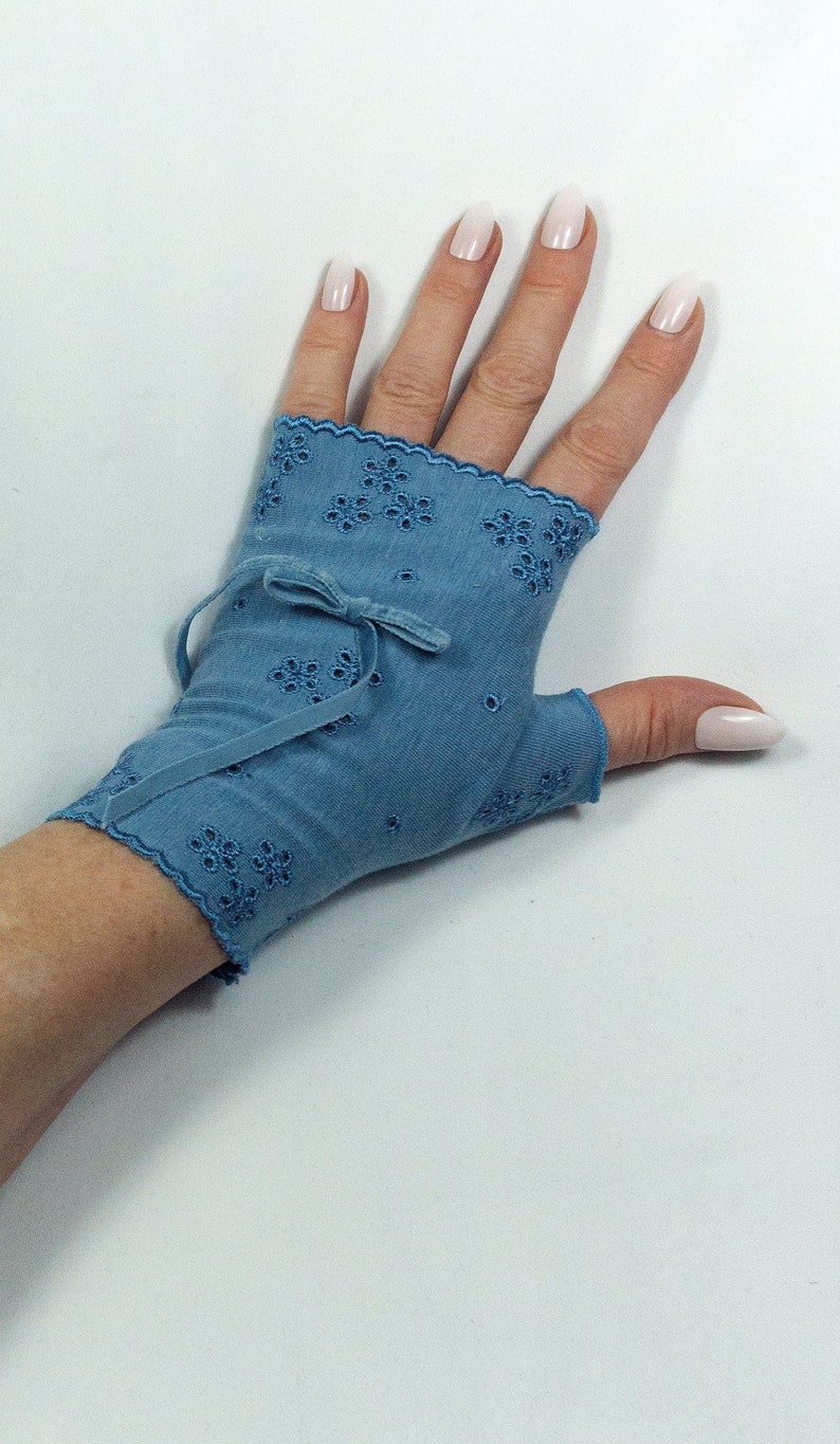 short wrist warmers embroidered with flowers in gentian blue & bows image 2