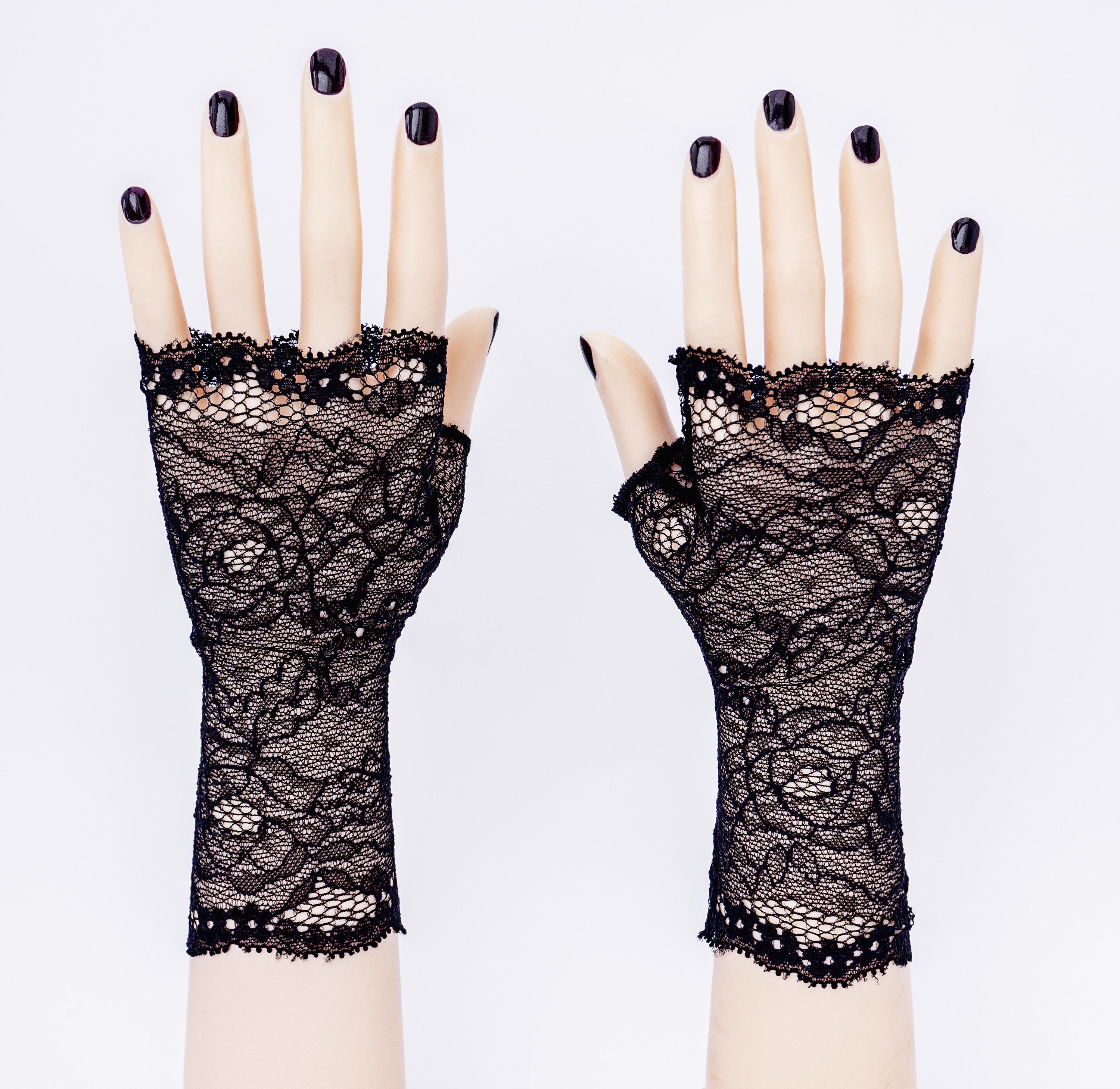delicate fine wrist warmers gloves fingerless mesh lace roses black gothic burlesque