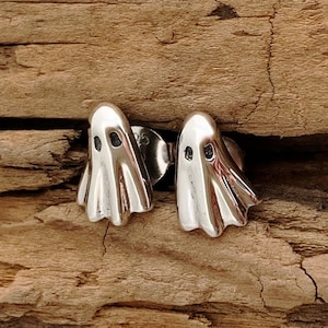 Tiny Ghost Earrings 3D Stud Sterling Silver Gothic Halloween Spooks Poltergeist Ghoul Spirit Exorcist Soul Specter Gift For Girlfriend Boxed